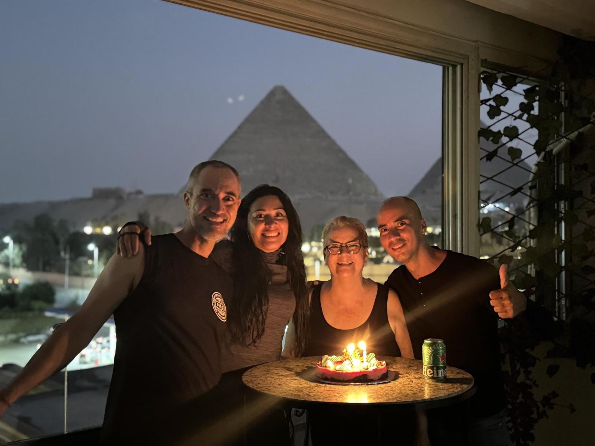 Unique Pyramids Boutique Inn Kafret el-Gabal Exterior photo