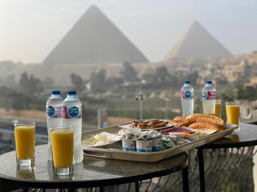 Unique Pyramids Boutique Inn Kafret el-Gabal Exterior photo