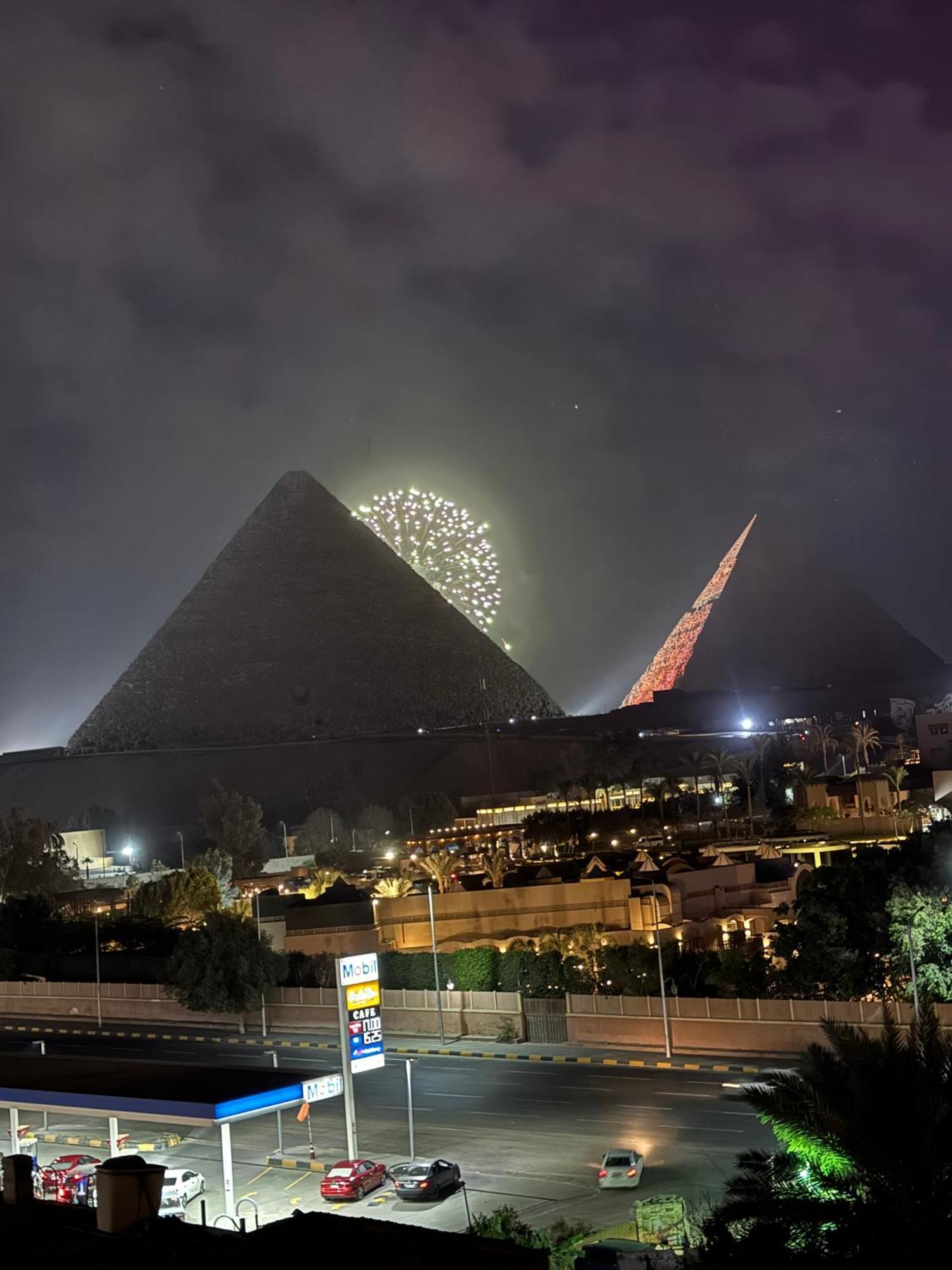 Unique Pyramids Boutique Inn Kafret el-Gabal Exterior photo